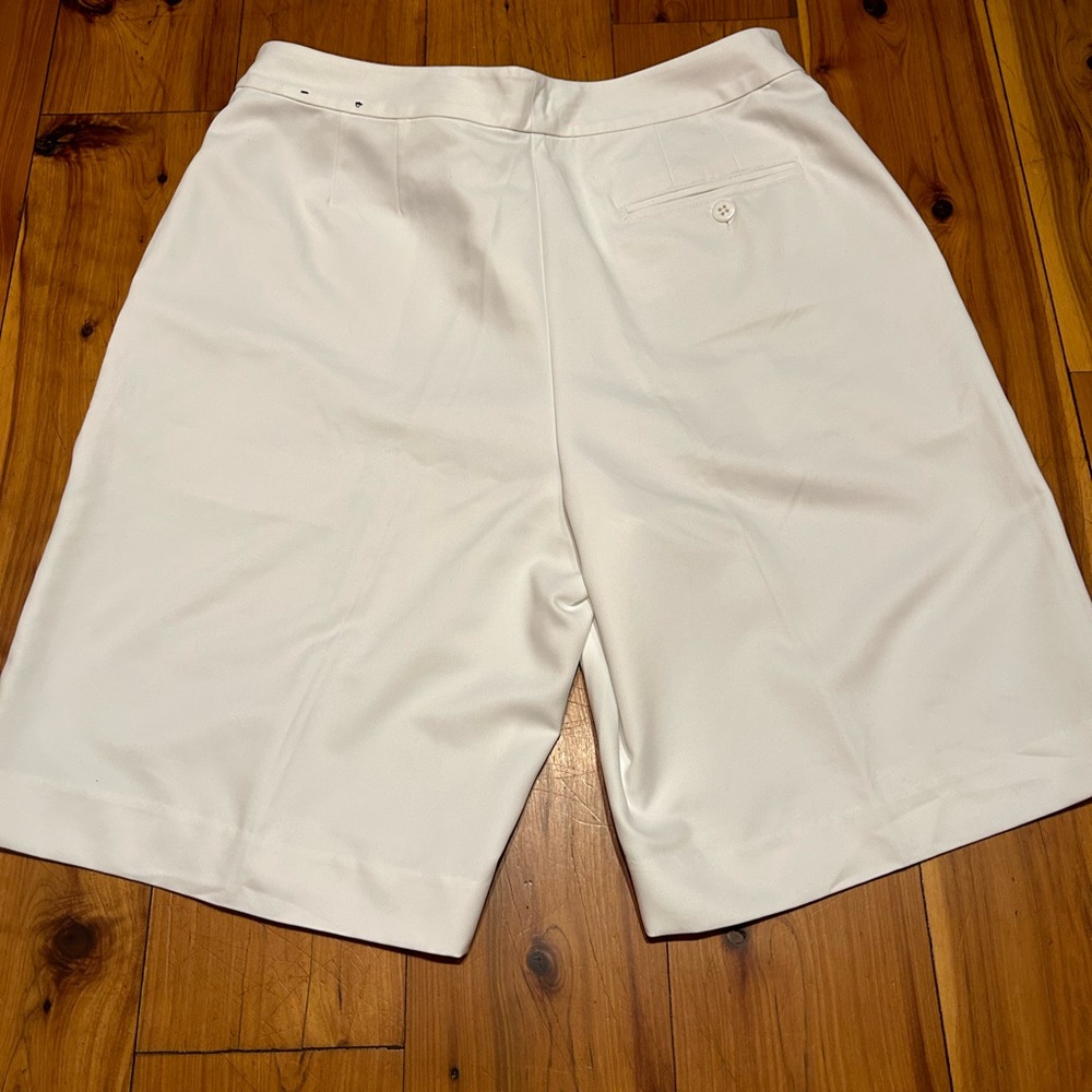 Women’s x tra dry Izod shorts. Size 12 🍎 - Picture 7 of 8